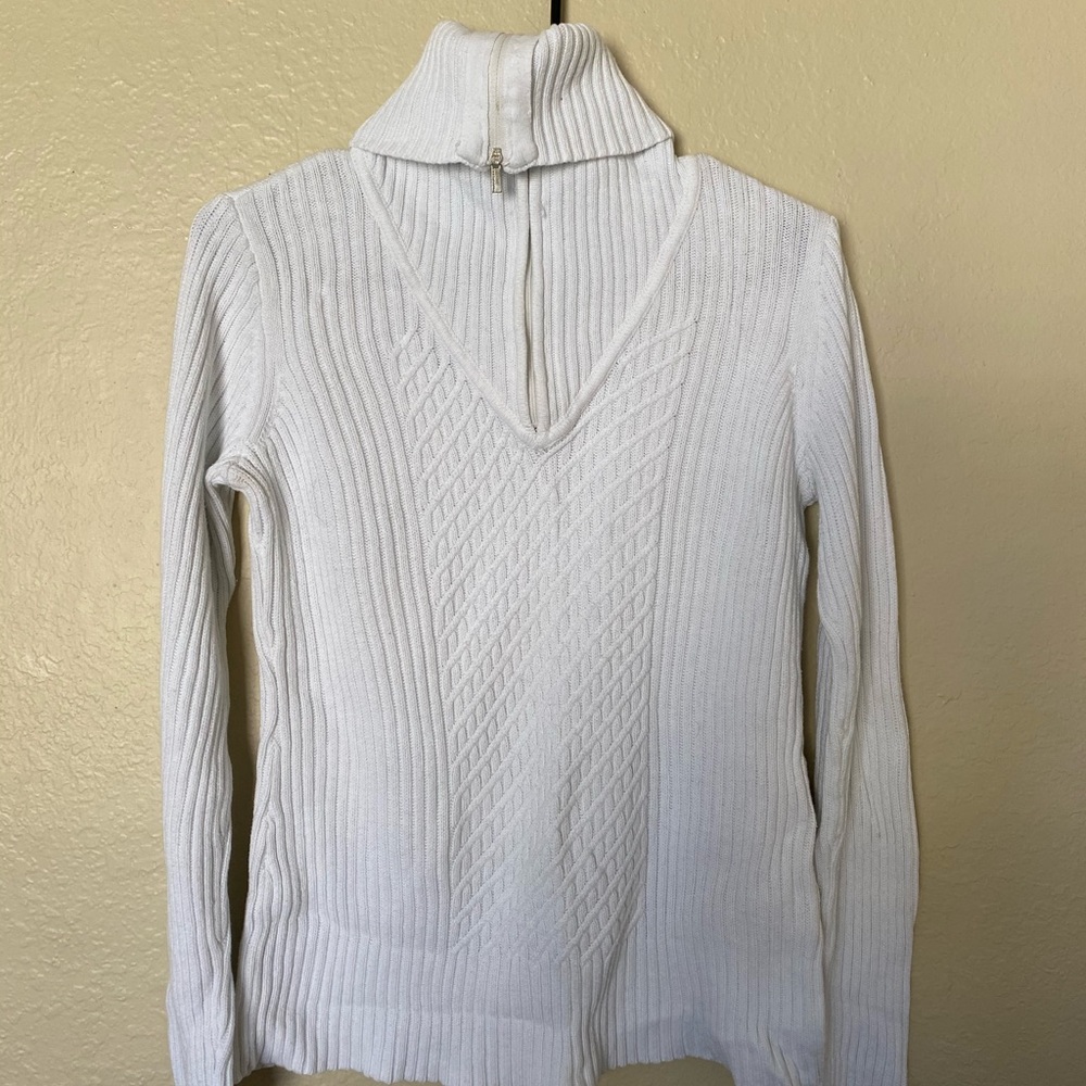 Knit sweater